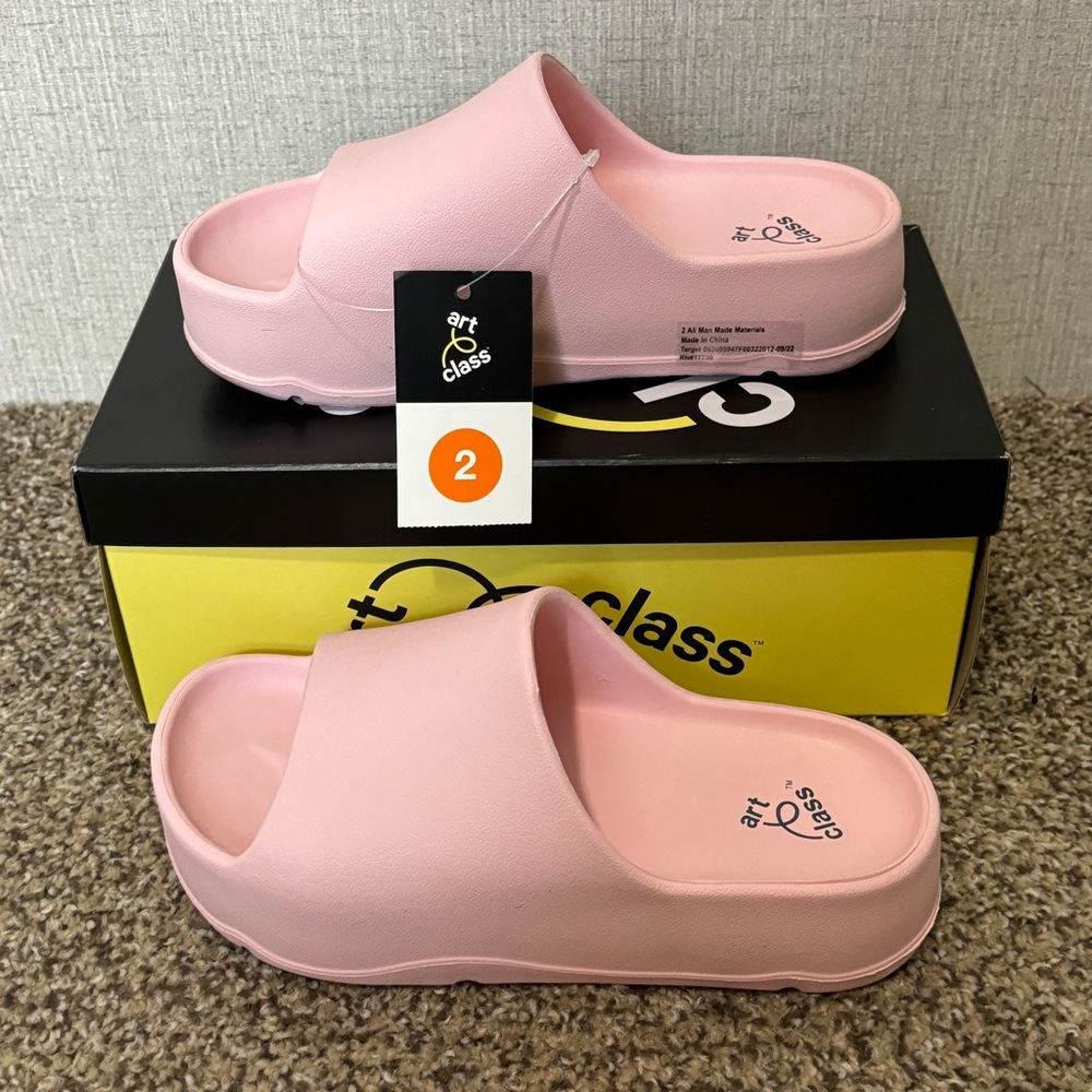 Edie Sandals